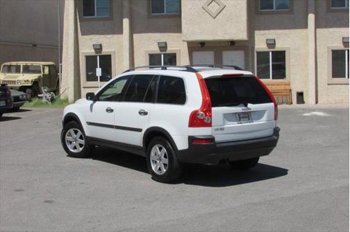 2005 Volvo XC90 2.5T
