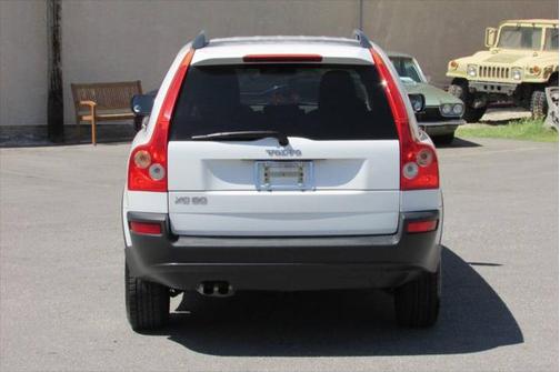 2005 Volvo XC90 2.5T