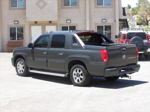 2005 Cadillac Escalade EXT Base