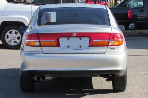 2000 Saturn LS 2