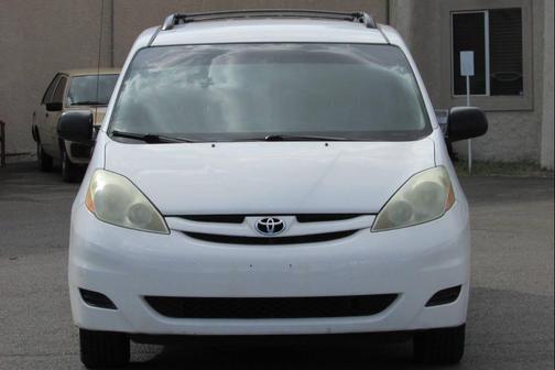 2006 Toyota Sienna CE