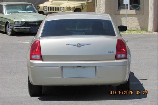 2006 Chrysler 300 Base