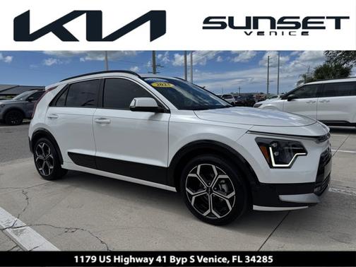 2023 Kia Niro SX Touring