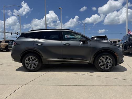 Shadow Matte Gray 2025 Kia Sportage Hybrid SX-Prestige