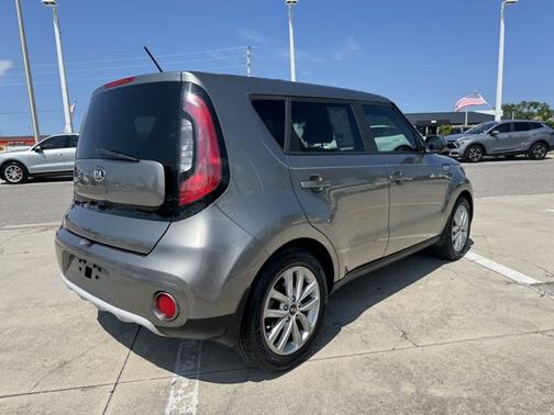 2019 Kia Soul +