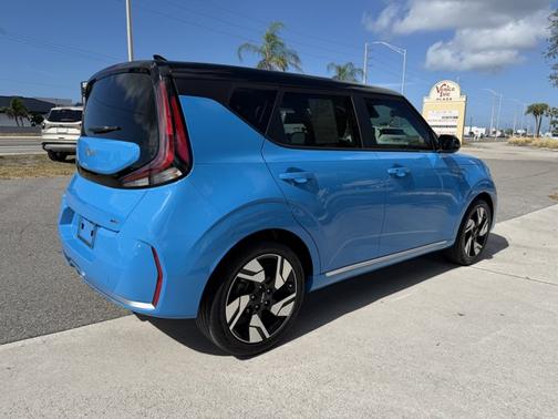 2023 Kia Soul GT-Line