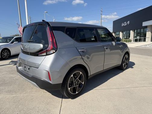 2023 Kia Soul EX