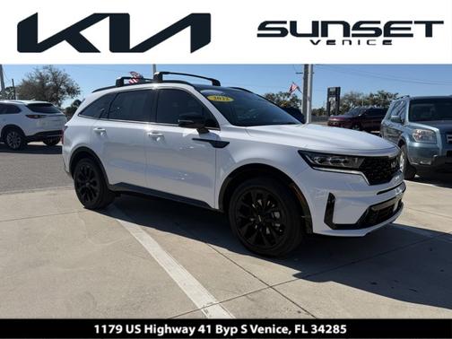 2022 Kia Sorento SX