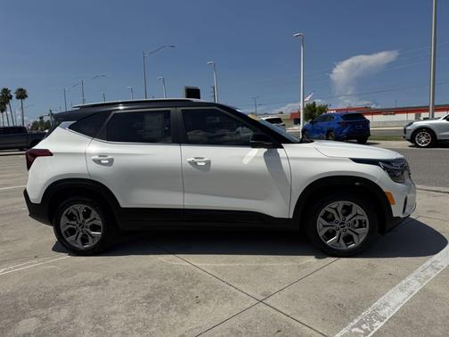 2024 Kia Seltos S