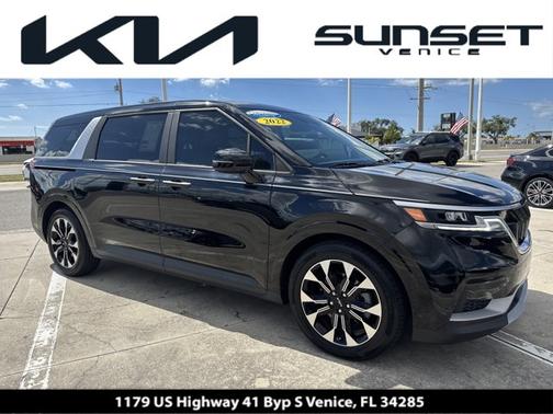 2022 Kia Carnival EX