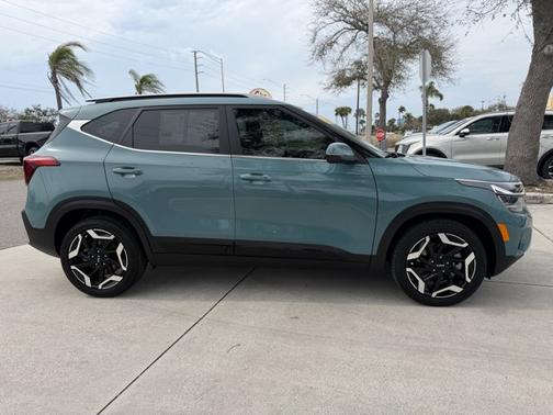 2024 Kia Seltos SX