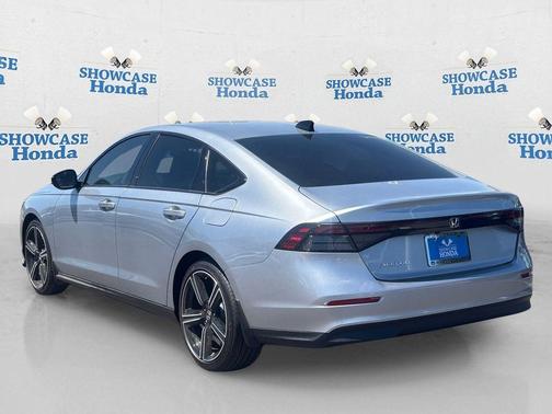 Solar Silver 2026 Honda Accord SE