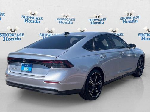Solar Silver 2026 Honda Accord SE