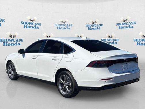 Platinum White Pearl 2026 Honda Accord Hybrid EX-L