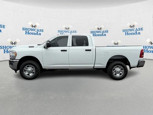 2023 RAM 2500 Tradesman Crew Cab 4x4 6'4' Box