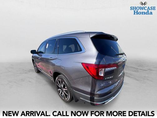 Modern Steel Metallic 2021 Honda Pilot AWD Elite