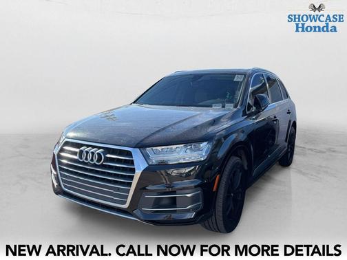 Black 2019 Audi Q7 55 Premium Plus