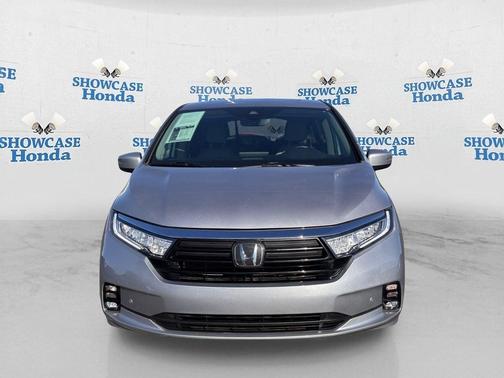 Lunar Silver Metallic 2023 Honda Odyssey Touring