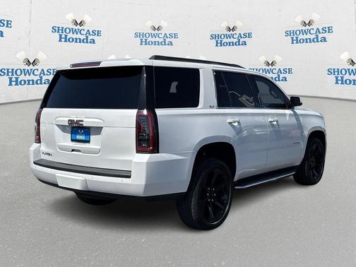 2017 GMC Yukon SLT