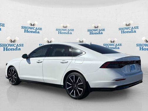 Platinum White Pearl 2026 Honda Accord Hybrid Touring