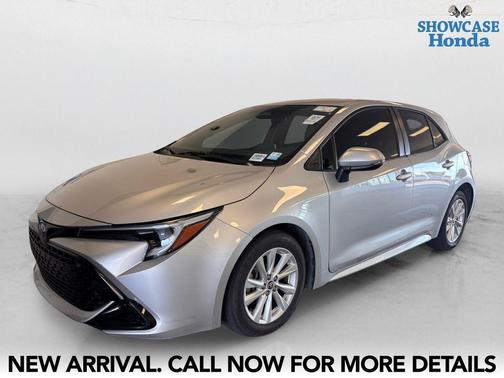 Classic Silver Metallic 2023 Toyota Corolla SE