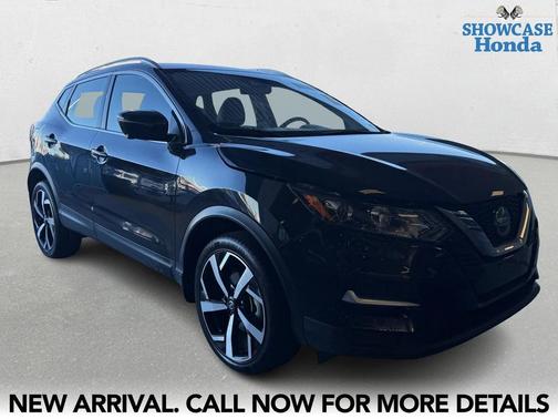 2022 Nissan Rogue Sport SL