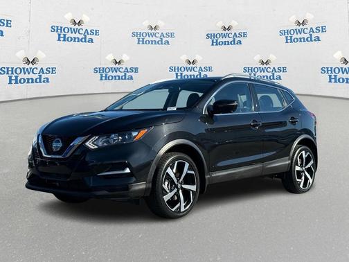 2022 Nissan Rogue Sport SL