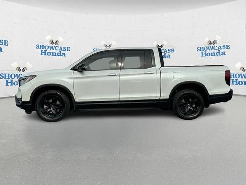 2022 Honda Ridgeline Black