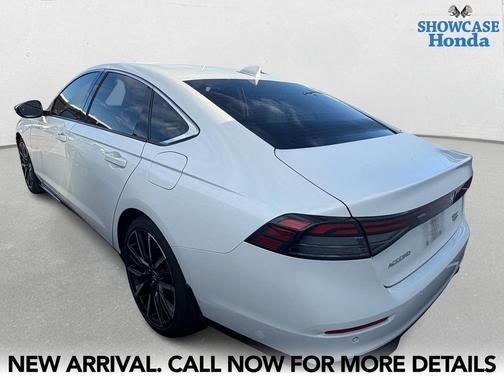 2023 Honda Accord Hybrid Touring