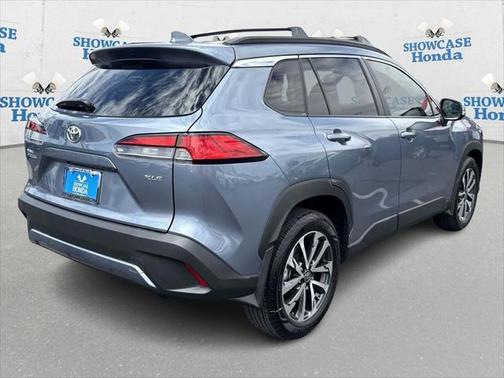 2023 Toyota Corolla Cross XLE