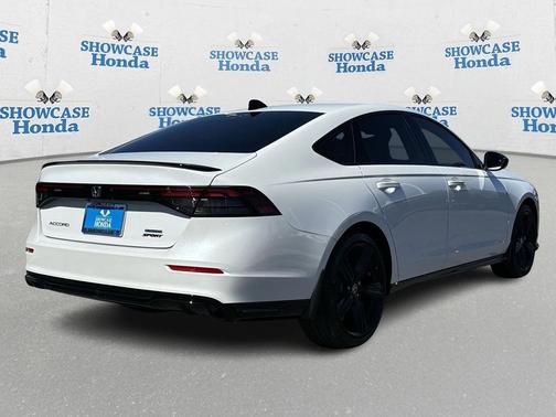 2025 Honda Accord Hybrid Base