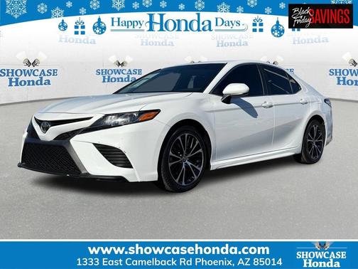 2020 Toyota Camry SE