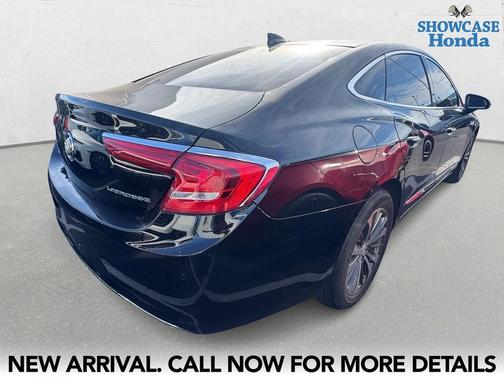 2017 Buick LaCrosse Essence