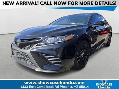 2020 Toyota Camry SE