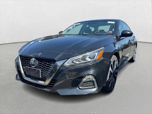 2021 Nissan Altima SR FWD