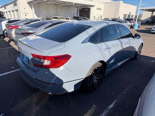 2021 Honda Accord Touring 2.0T