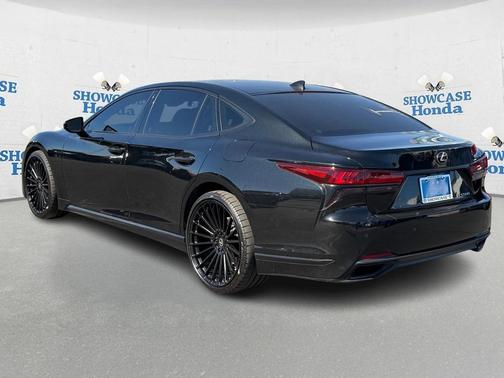 2019 Lexus LS 500 