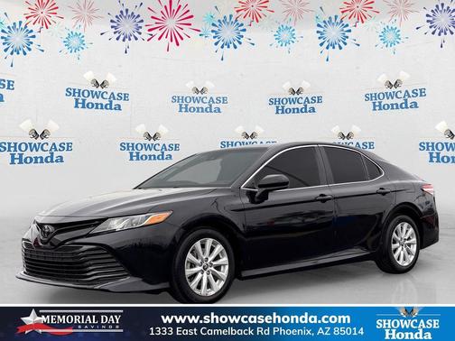 Midnight Black Metallic 2018 Toyota Camry LE