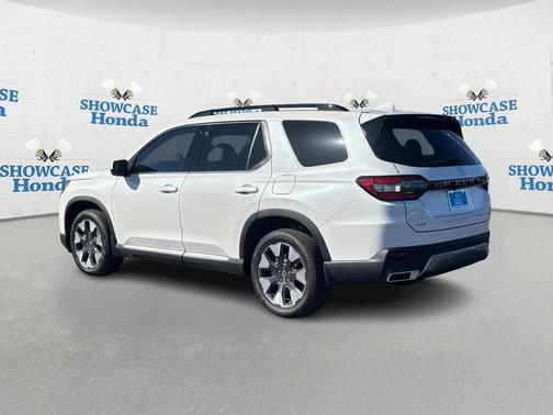 2026 Honda Pilot Touring 8-Passenger