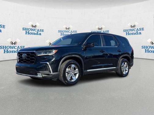 2023 Honda Pilot AWD EX-L 8 Passenger