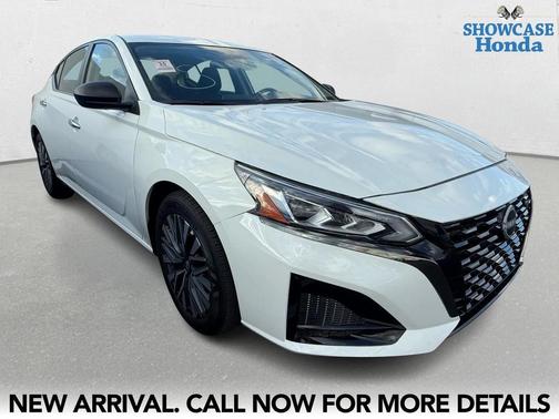 2025 Nissan Altima SV FWD