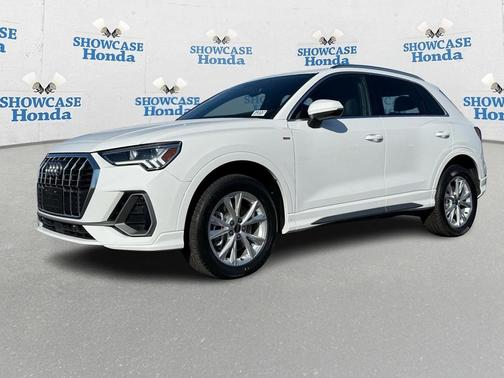2025 Audi Q3 Premium 45 TFSI S line quattro Tiptronic