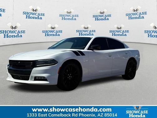 2017 Dodge Charger SXT