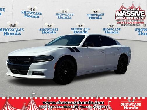 2017 Dodge Charger SXT
