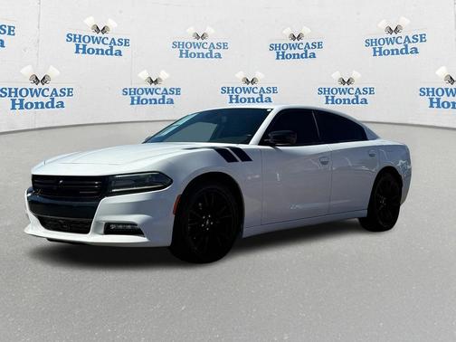2017 Dodge Charger SXT