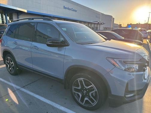 Sonic Gray Pearl 2023 Honda Passport AWD Elite