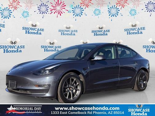 Midnight Silver 2022 Tesla Model 3 Standard Range
