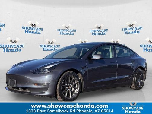 Midnight Silver 2022 Tesla Model 3 Standard Range