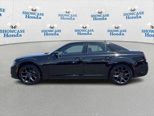 2021 Chrysler 300 S