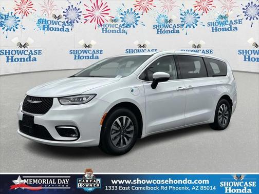 2023 Chrysler Pacifica Hybrid Touring L